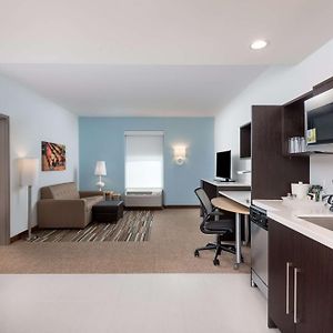 One-Bedroom King Suite